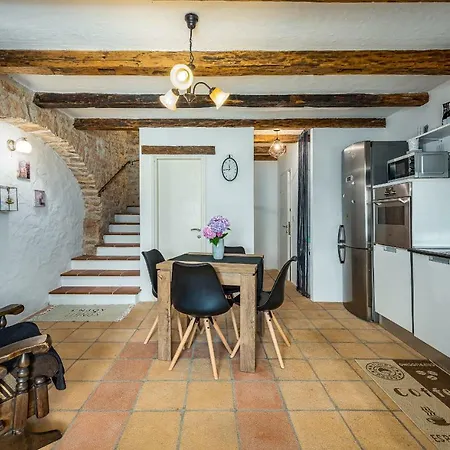 Casa Karlota Daire *